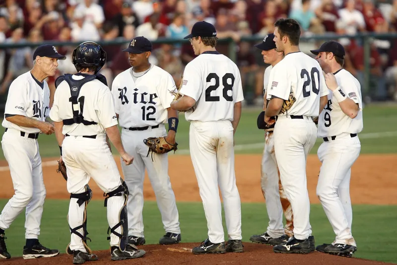 The Long Way Around: Texas Baseball's Forgotten Sons Who Found Victory on the Back Roads